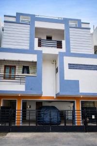 VT Service Apartment Thoraipakkam