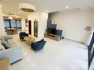 The Most Beautiful Apartment in New Life Tower