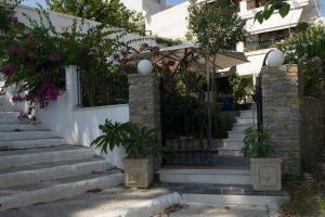 Roditses Beach Sea Front Apartments Samos Greece