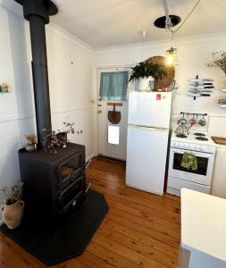 Manaia - A little bach near the beach