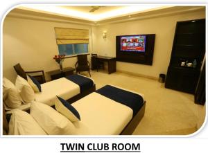 The Exotica Grandeur