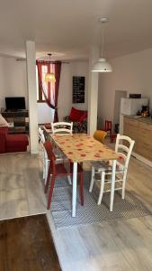 Appartement dans le coeur de Sartène, la plus corse des villes corses