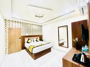 Hotel SM Eagle Grand Airport Zone Shamshabad Hyderabad