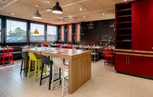 Hotels ibis Toulouse Aeroport : photos des chambres