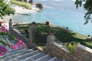 Roditses Beach Sea Front Apartments Samos Greece