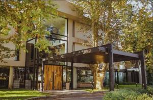 La urumpta hotel aken mind