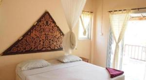 Jinta Beach Bungalow