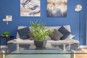 Central Leeds Hub - Ideal for Couples Families - Pass the Keys