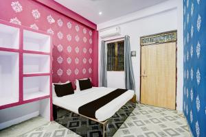 Hotel O City 99 Stay Inn Sarnath station