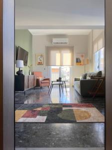 Stylish Central Apartment