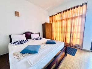 Surfview Beach Club & Hotel