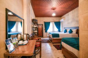 Azalea Terrace Cave Hotel