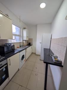 Canning Town Flat Barking rd