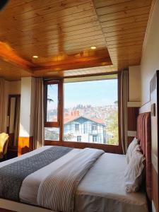 Awadh Palace the mall