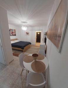 Simon's Place