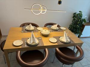 Garden Park Apartment