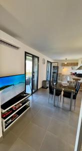 LImmortelle - T3 avec balcon vue mer & montagne