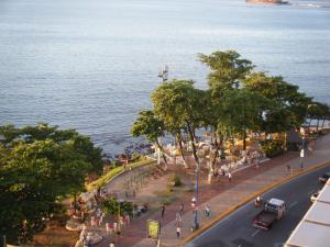 Fortaleza 703--Fortaleza 713