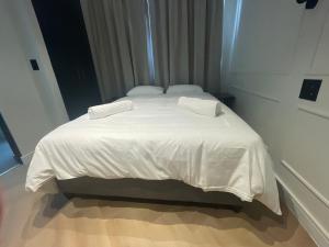 Modern Studio apartment in De Waterkant