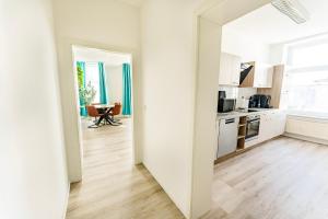Modernes Apartment für 5 Personen mit Privatüarkplatz - Wlan und Kaffeevollautomat
