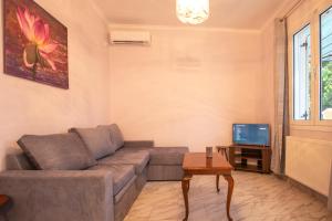 Villa Fotini & Iras House