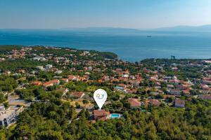 Tiny House With Private Pool Kostrena - Happy Rentals