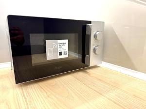 Sunny Balcony in Prague 3 center