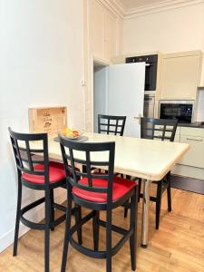 La Villa Louana 1 Appartement 160m2 sobriété,élégance en cœur de ville