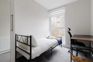 Contemporary 3BDR Retreat in South West London