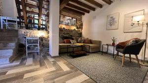 Cozy Galician Stone Farmhouse with Fireplaces and Pool