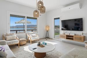 The Sandy Feet Sea Front