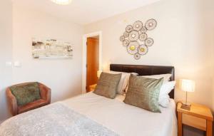 Superb sea front apartment with great sea views