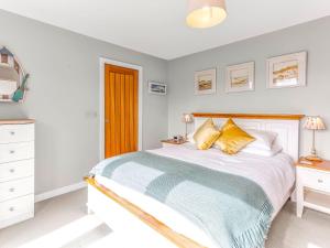 Coastal 3-bed retreat with sea views - Woolacombe