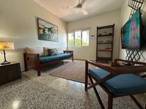 Beautiful Oceanfront Apartment Private Balcony