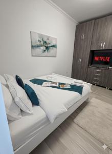 Mid Ultra Central Apartments, Self Check In