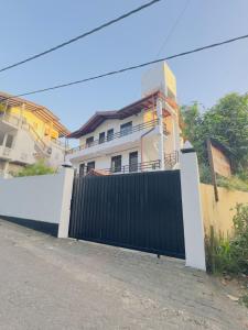 SERENITÉ Villa Unawatuna