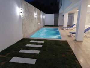 Bel appartement S plus 1, Résidence Aicha avec piscine