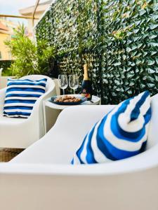 Exclusive studio apartment & terrace