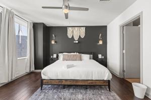 Beautiful Apt in Downtown wPool | Indoor Parking