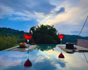 M Lapin - Hotel & Glamping near Antigua Guatemala