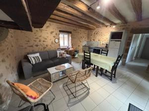 Maison de campagne indépendante dans notre cour