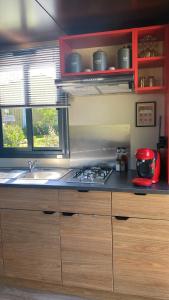 DOMAINE DES GALINACES ROULOTTE LA ROUSSETTE 2-4P