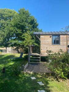 DOMAINE DES GALINACES ROULOTTE LA ROUSSETTE 2-4P