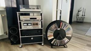 "Frisch renovierte 120 qm Ferienwohnung mit Balkon & Klimaanlage"