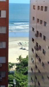 Flat vista mar com lazer
