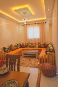 Spacious Apartment with AC & Fast WiFi 5 Guests