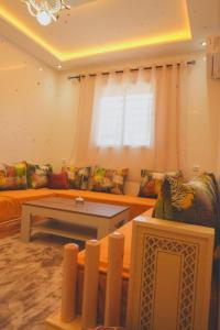 Spacious Apartment with AC & Fast WiFi 5 Guests