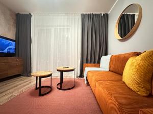 MOMOapart - by The Odra River - free parking spot