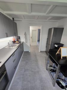 Grand appartement rénové - Calme & confortable