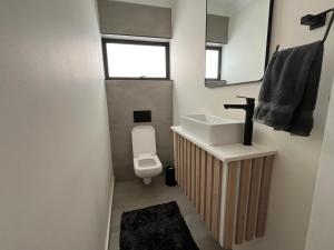 Modern Stellenberg Retreat w Pool & Mountain Views